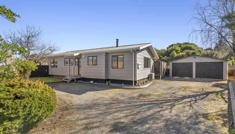 15 Spackman Crescent, Paraparaumu