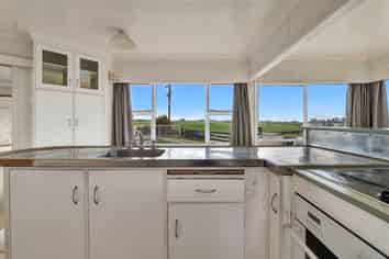 109 Finnerty Road, Stratford