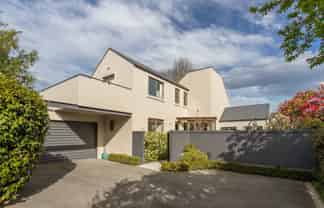 31A Wroxton Terrace, Merivale