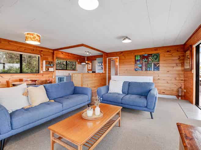 18 Hinemoa Place, Snells Beach