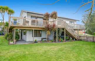 18 Hinemoa Place, Snells Beach