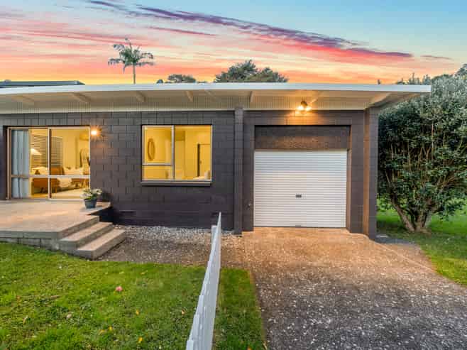 2C Wyvern Place, Glenfield