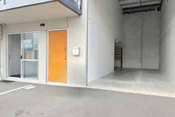 Affordable Office and High Stud Warehouse