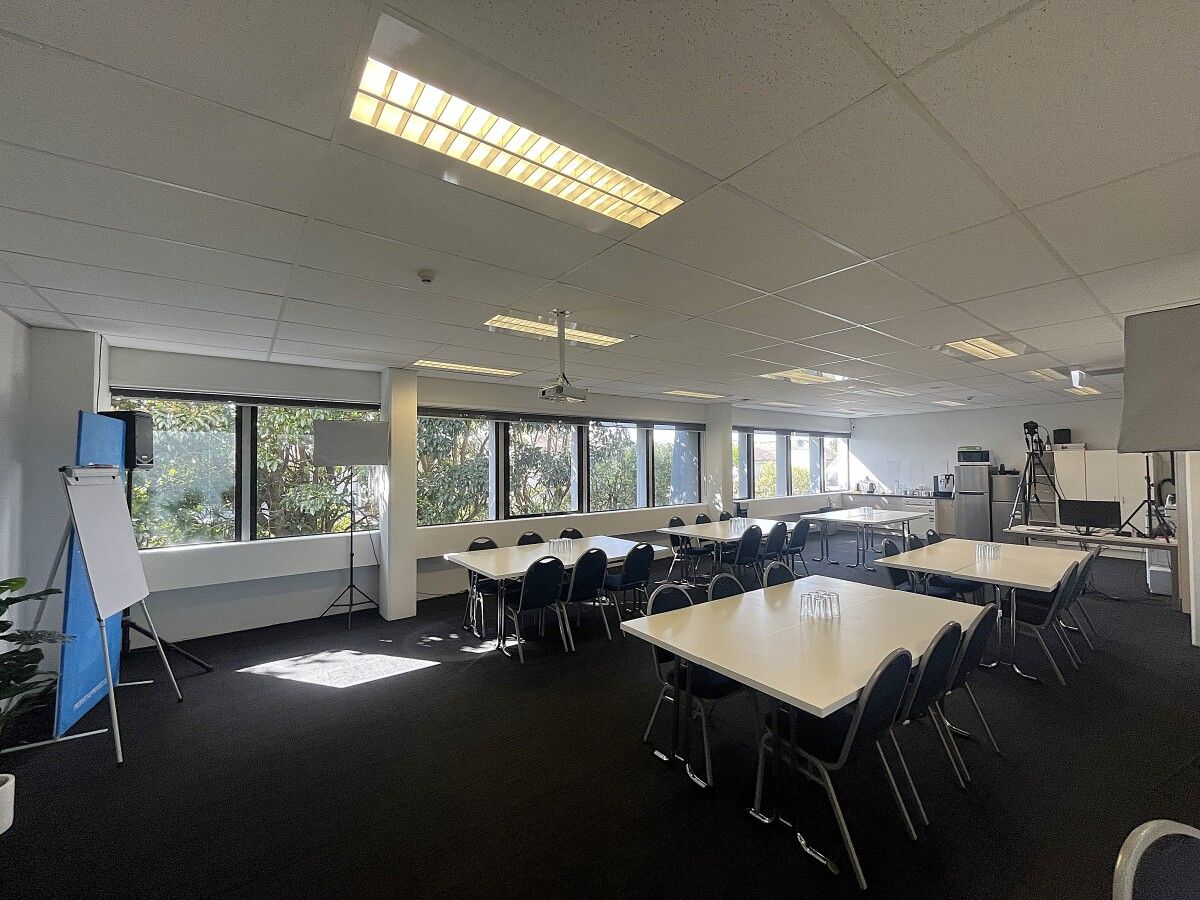Quality Fitted Ellerlsie Office - Widok 6