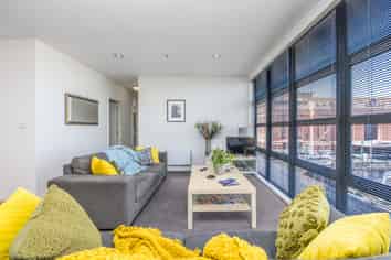 317/57 Mahuhu Crescent, Auckland Central