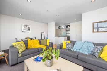317/57 Mahuhu Crescent, Auckland Central