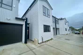 3/15 Holland Avenue, Point England