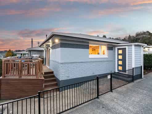 22 Stephen Street, Halfway Bush