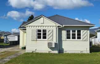 129 Derby Street, Westport