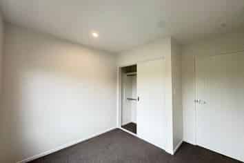 2 Bristol Road, Mount Roskill