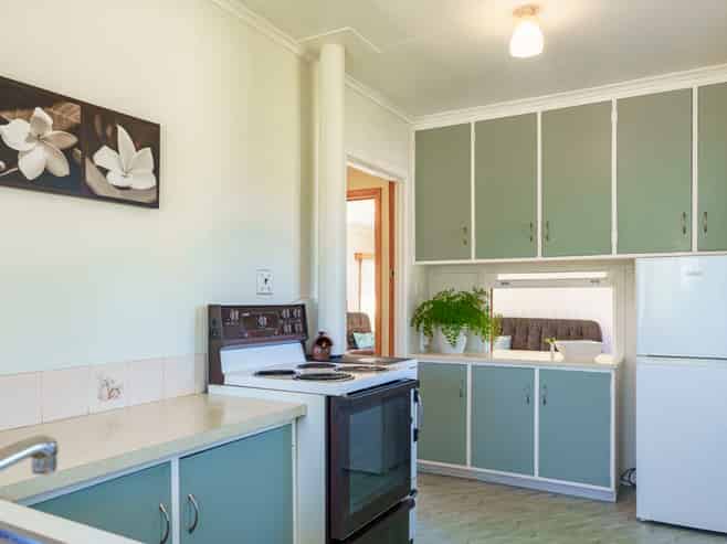 33 Wharerangi Road, Tamatea