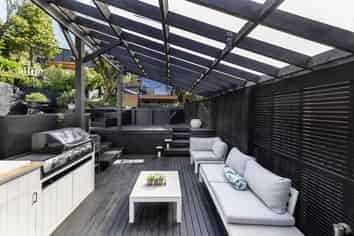 57 Rhine Street, Island Bay