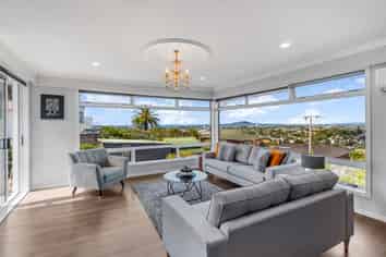 27 High Road, Glenfield