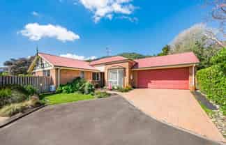 41D Pehi Kupa Street, Waikanae
