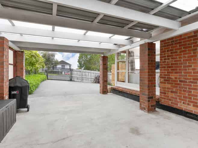 24 Trinidad Street, Blockhouse Bay