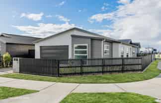 59 Empire Crescent, Papamoa