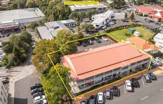 High-Exposure Retail Opportunity