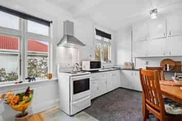 125 Caversham Valley Road, Calton Hill
