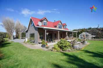 533 Flora Road East, Makarewa