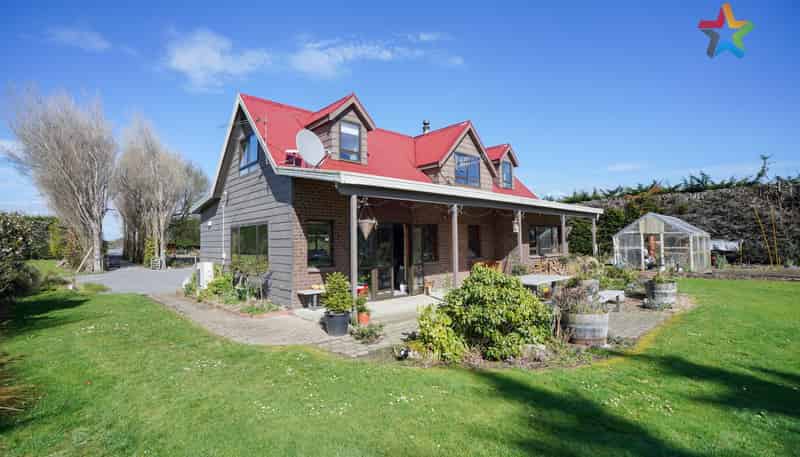 533 Flora Road East, Makarewa