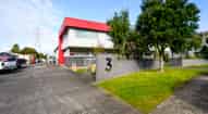 Open gallery
