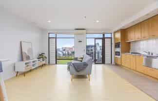 3J/7 Charlotte Street, Eden Terrace