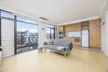 3J/7 Charlotte Street, Eden Terrace