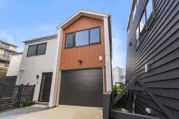 5/6 Woodhouse Place, West Harbour