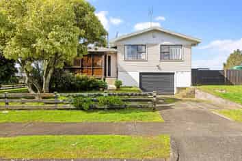 9 Ronald Place, Manurewa
