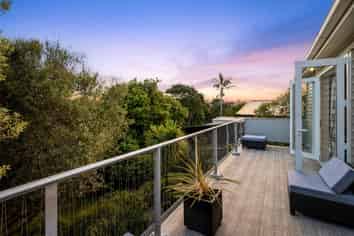 26 Westmere Crescent, Westmere