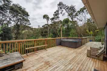 190A Howard Road, Orere Point