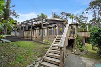 190A Howard Road, Orere Point