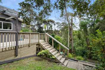 190A Howard Road, Orere Point