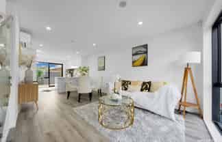 43B Beach Road, Pahurehure