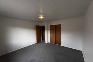 2/504 St Aubyn Street East, Parkvale
