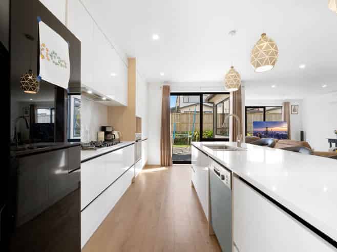 7 Cyperus Street, Flat Bush