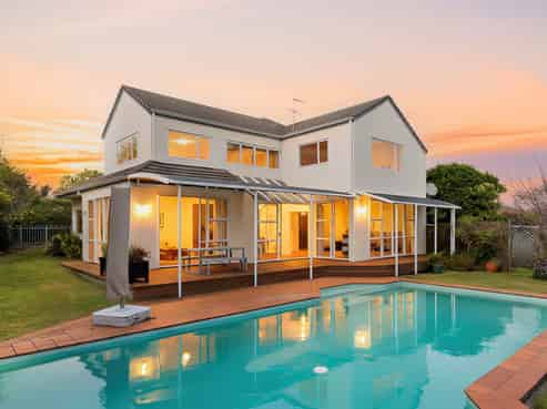 15 Advance Way, Albany