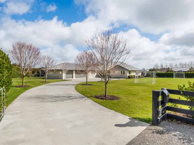25 Roots Street East, Feilding