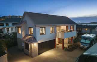 2/161 Bucklands Beach Road, Bucklands Beach