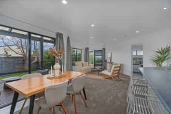 11 Morcom Drive, Cooks Beach