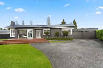 4 Braid Road, Saint Andrews