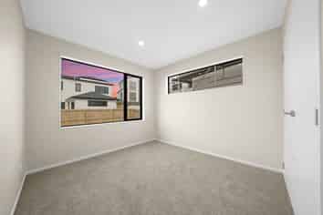 32B Hearth Street, Flat Bush