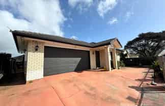 4 Robert Skelton Place, Clendon Park
