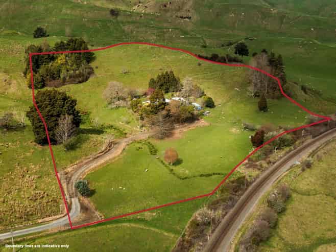 19 Gordon Terrace, Hunterville