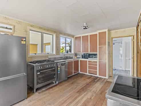 19 Gordon Terrace, Hunterville