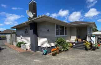 25 Dawnhaven Drive, Te Atatu Peninsula