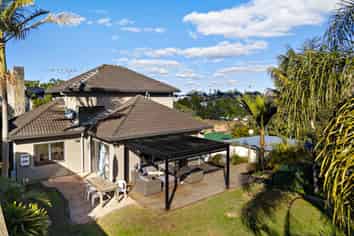 24 Bush View Lane, Northcote