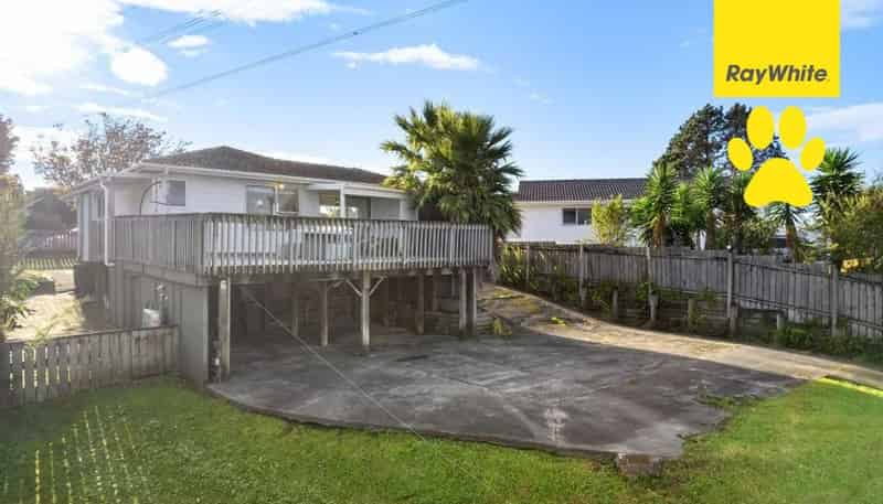 23 Cherry Tree Place, Massey
