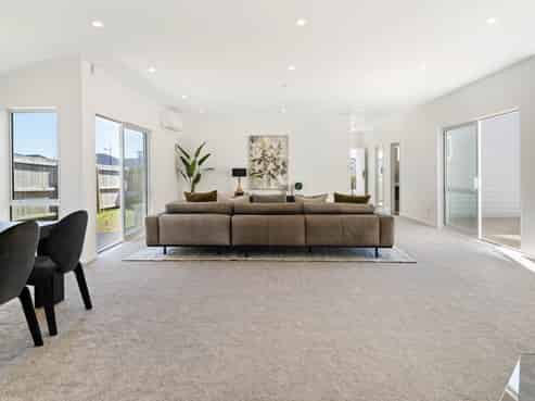 17 Uatoto Road, Clarks Beach