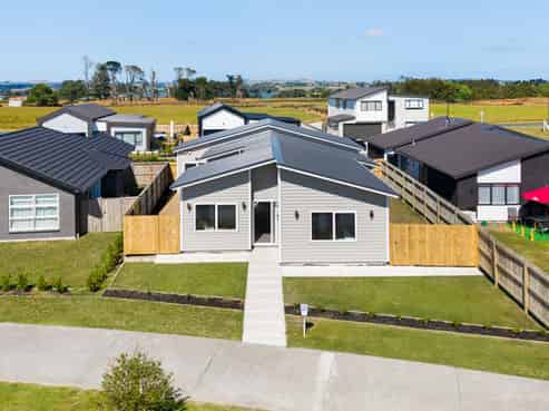 17 Uatoto Road, Clarks Beach